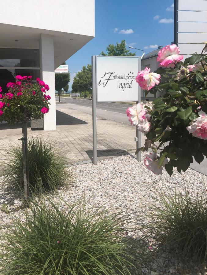 Pension Ingrid Neutal Exterior photo